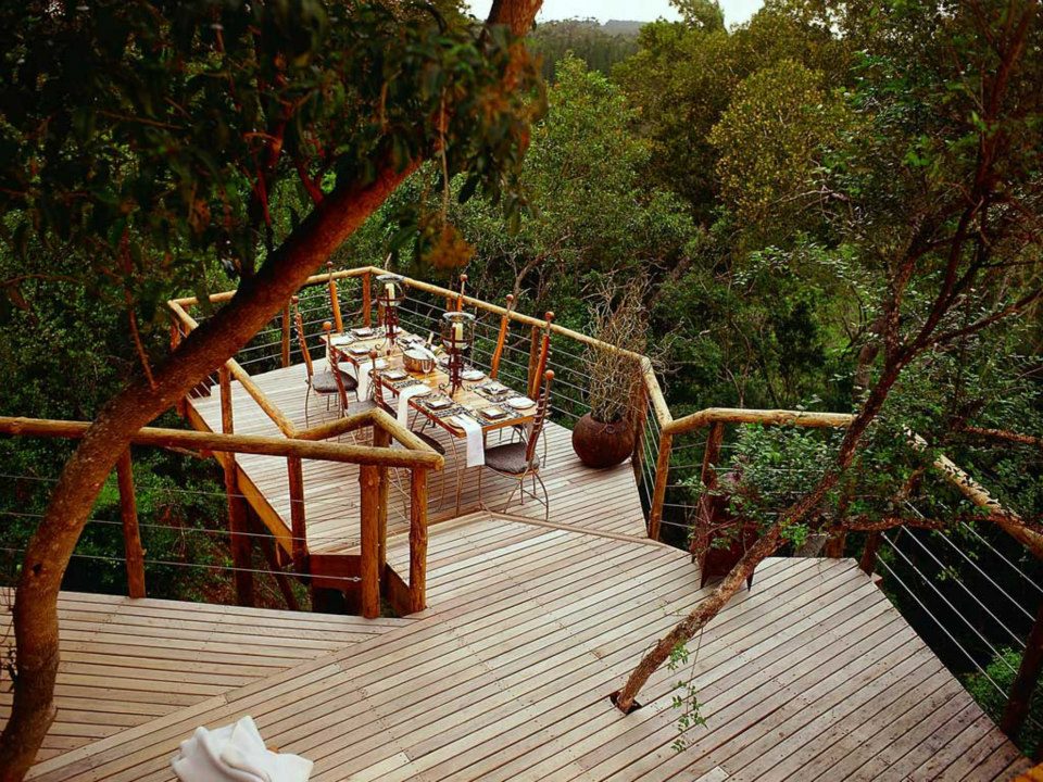 Terrasse, Tsala Treetop Lodge, Plettenberg Bay, Südafrika Reisen