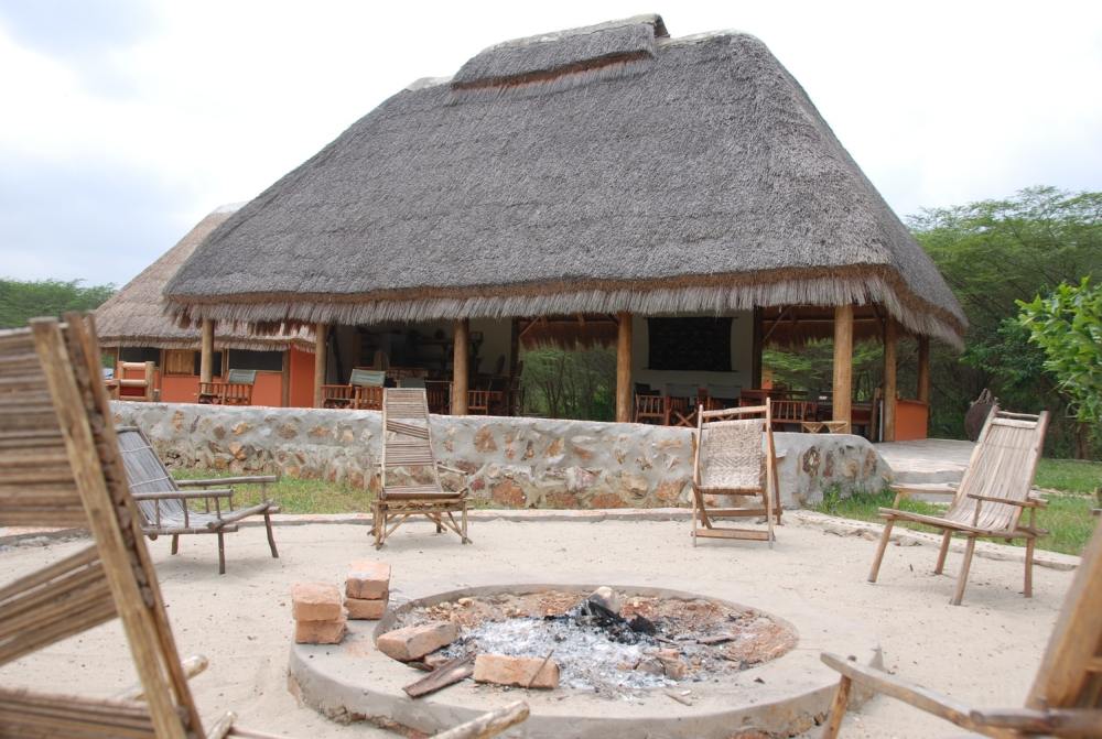 Lagerfeuer, Enjojo Lodge, Ishasha Sektor, Uganda Rundreise