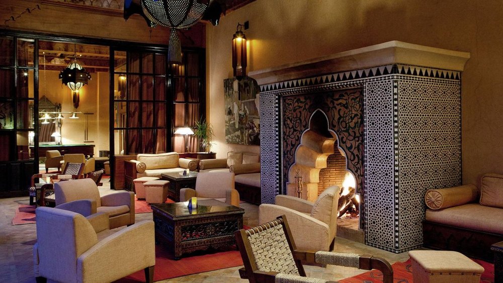 Individualreise Marokko, Lounge mit Kamin, Les Jardins de la Koutoubia, Marrakesch, Marokko