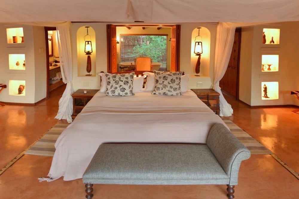 Schlafbereich Sanctuary Chobe Chilwero Lodge, Botswana Reise