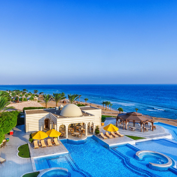 Poolbereich, The Oberoi Sahl Hasheesh, Hotel, Ägypten Reise