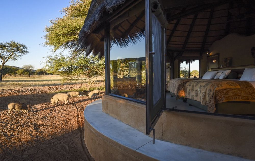 Chalet mit Aussicht, Okonjima Luxury Bush Camp, Namibia Rundreise 