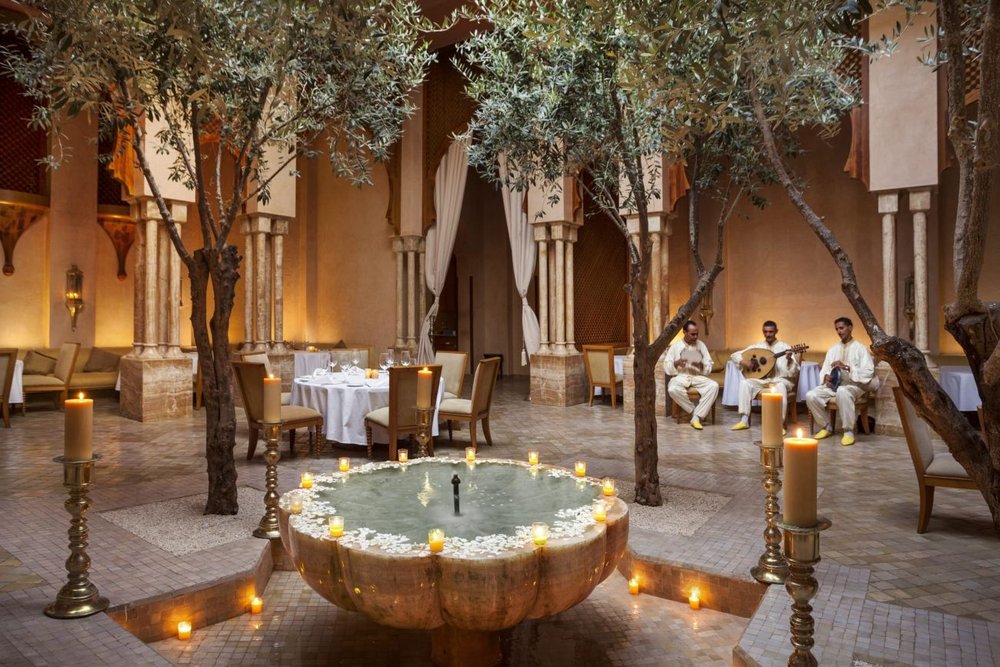 Individualreise Marokko, Innenhof, Amanjena Luxury Resort, Marrakesch, Marokko