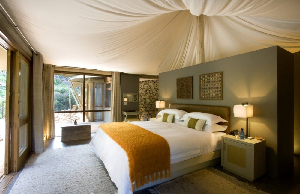 Privatreise Südafrika, Schlafzimmer, Dwyka Tented Lodge, Sanbona, Südafrika