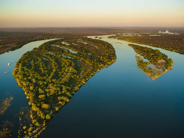 Sambesi, Simbabwe Reise