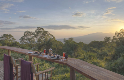 Frühstücksterrasse, The Highlands, Ngorongoro Nationalpark, Tansania Reisen