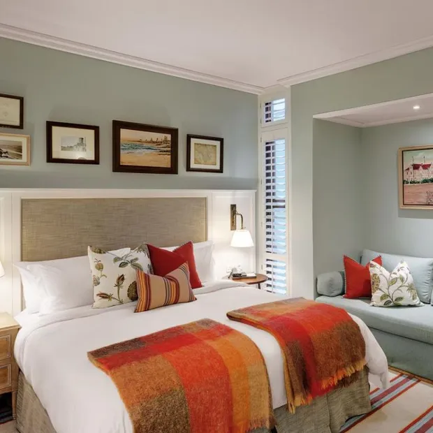 Luxury Room, Strand Hotel Swakopmund, Namibia Rundreise 
