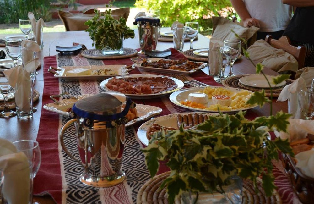Frühstück, Armadale Lodge, Harare, Simbabwe Rundreise