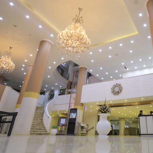 Rundreise Äthiopien, Restaurant Saro-Maria Hotel, Addis Abeba 