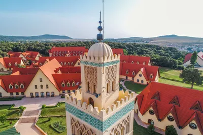 Dächer in Ifrane, Marokko Luxusreise