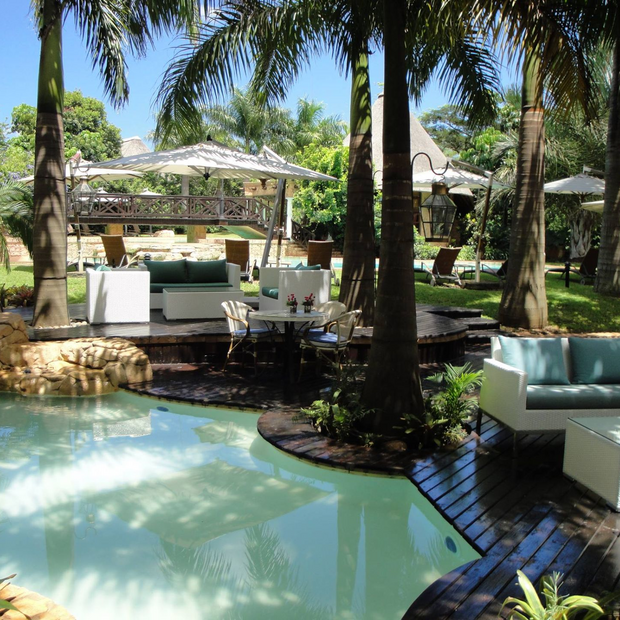 Privatreise Südafrika, Poolanalge, Summerfield Botanical Garden & Exclusive Resort, Matsapha, Südafrika