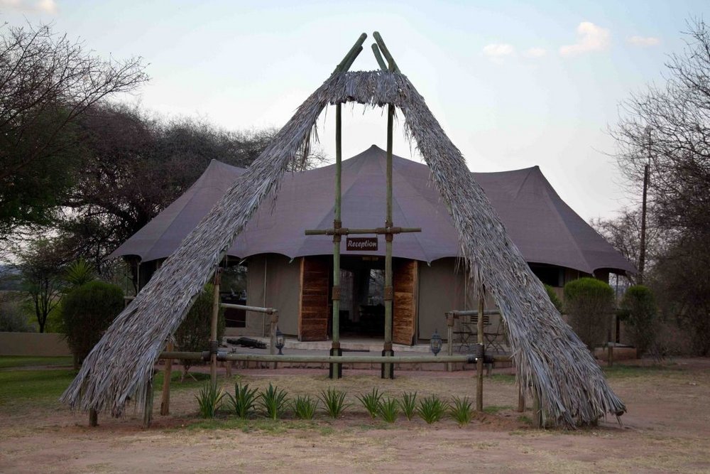 Rezeption, Taranga Safari Lodge, Rundu, Namibia Reisen