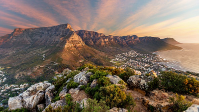 Luxusreise Südafrika, Kapstadt, Afrikas Tierwelt vereint mit nostalgischem Luxus, Südafrika