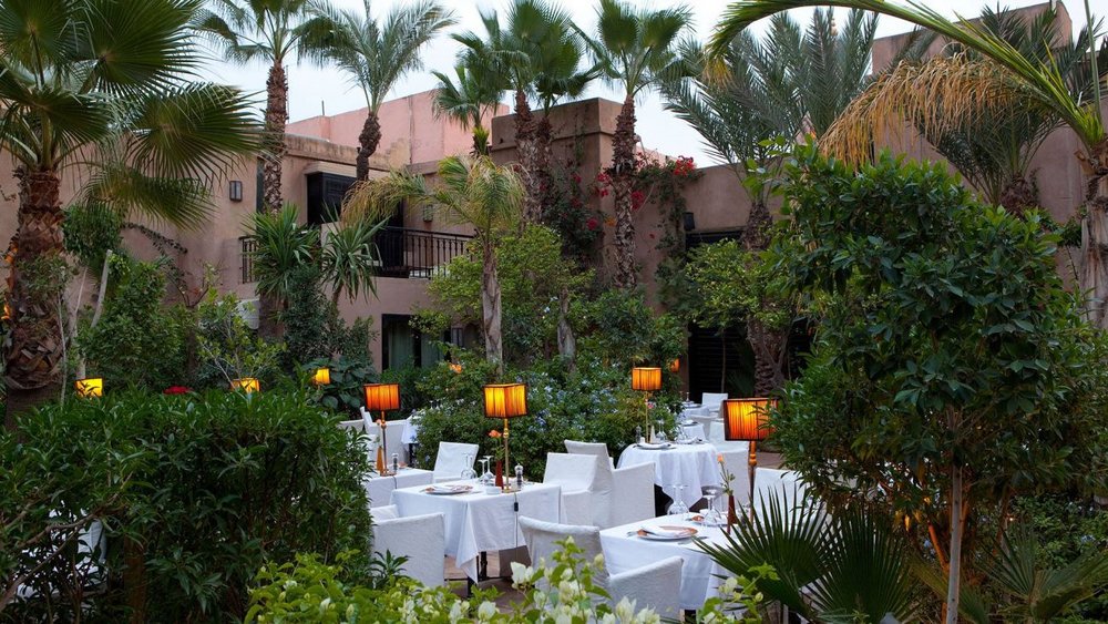 Luxusreise Marokko, Essbereich im Garten, Les Jardins de la Koutoubia, Marrakesch, Marokko